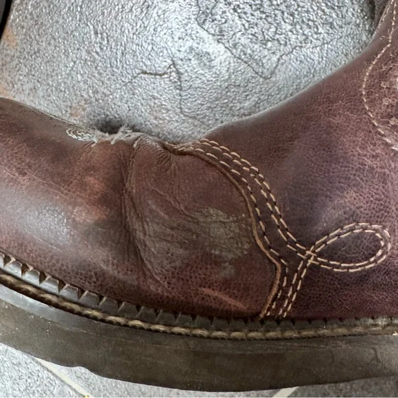 Ariat Brown Leather Western Heeled Boots with Turquoise Stitching - Picture 11 of 16